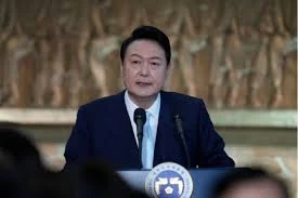 韩国宪政危机：尹锡悦成首位涉内乱罪被签发逮捕令总统
